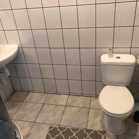 Monteurwohnung In Kuche Bad Wlan 2 Personen Appartamento